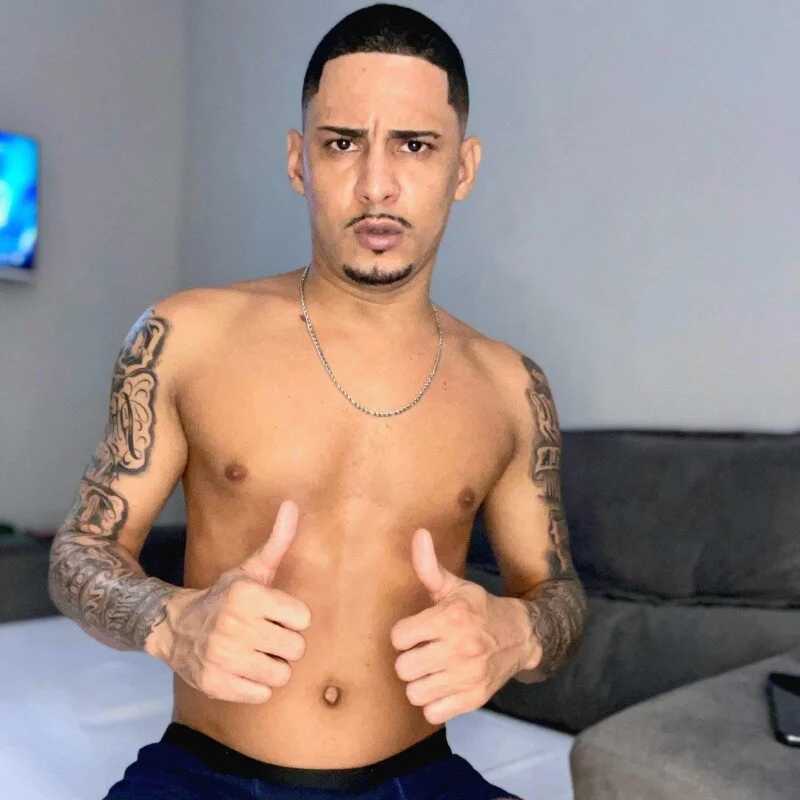 ademir-ssa — FansOnlyX creator profile