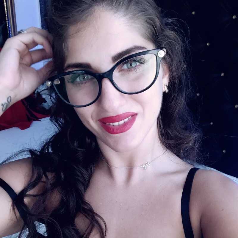 PreciousAillyn — FansOnlyX creator profile