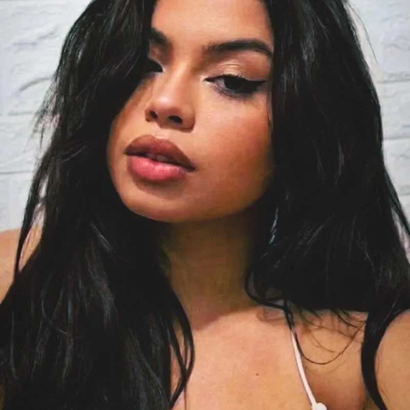ByNara — FansOnlyX creator profile