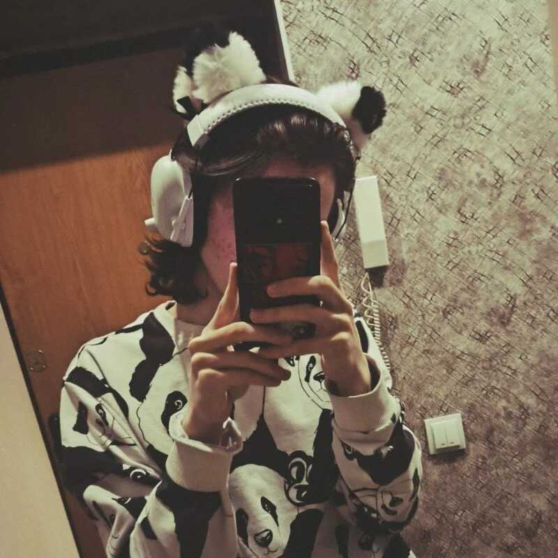 realcatonava — FansOnlyX creator profile