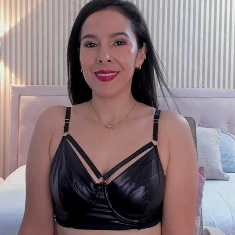 Christinee_Vixen — FansOnlyX creator profile