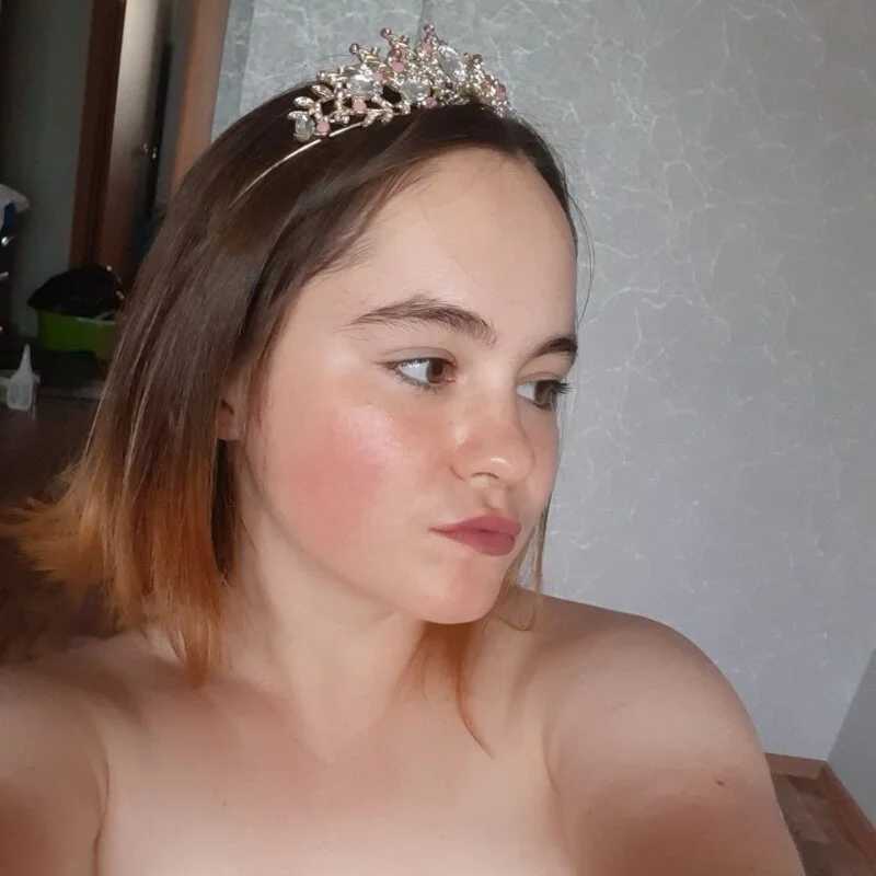 AliceVixen — FansOnlyX creator profile