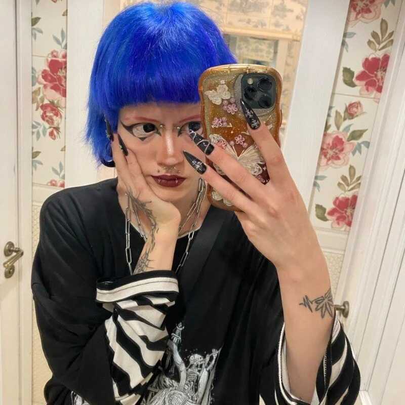RoxyCatLove — FansOnlyX creator profile