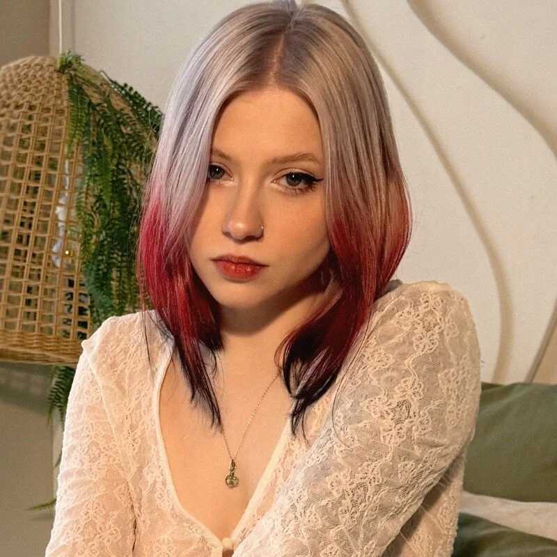 arielabradberry — FansOnlyX creator profile