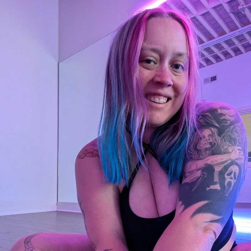 sparklybisexual — FansOnlyX creator profile