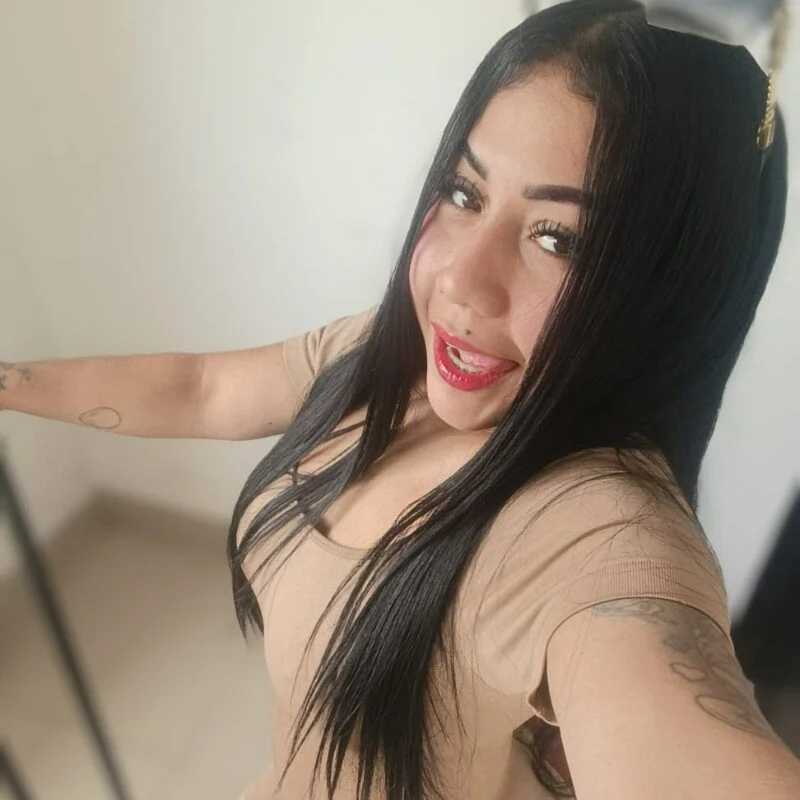 Veronica_jk23 — FansOnlyX creator profile