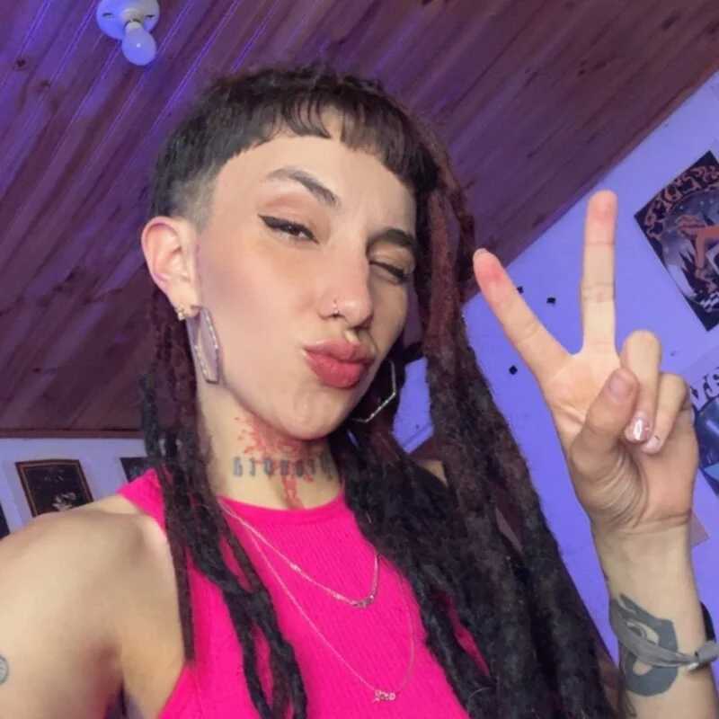 niah_11 — FansOnlyX creator profile