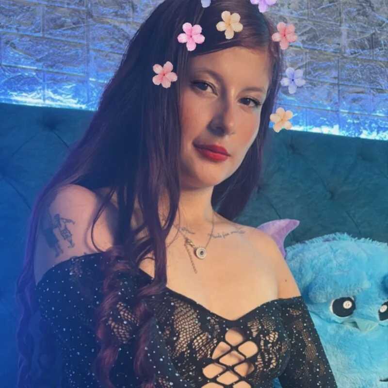 Nahomi-lov — FansOnlyX creator profile