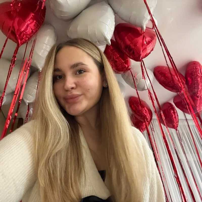 LightKisss — FansOnlyX creator profile