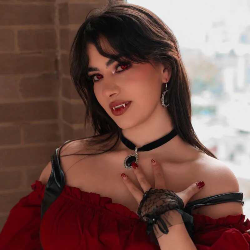 Amelie_saenz — FansOnlyX creator profile