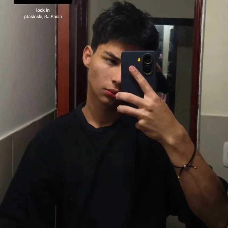 Marck-Pro — FansOnlyX creator profile