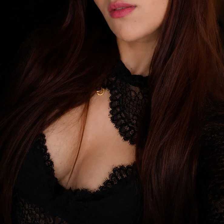 Virgin_vivian — FansOnlyX creator profile