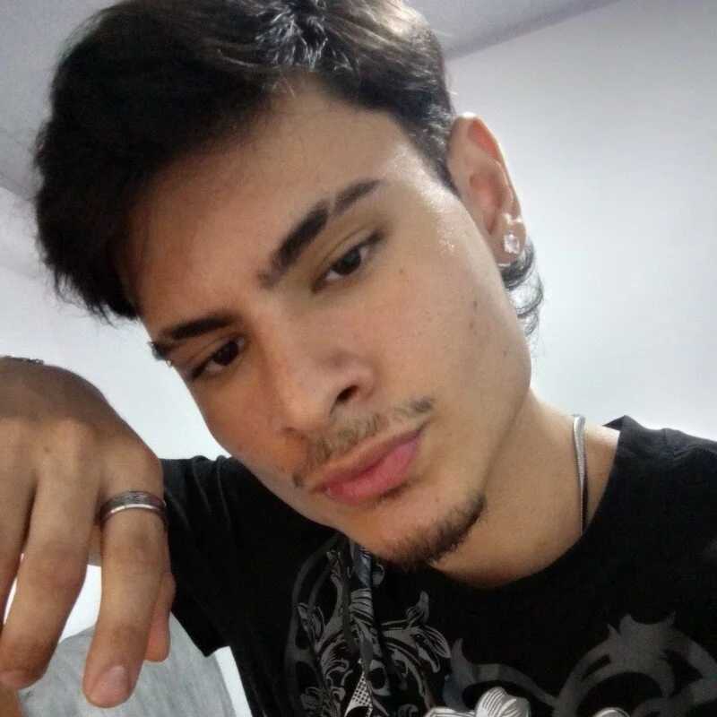 omarcourtz1_ — FansOnlyX creator profile