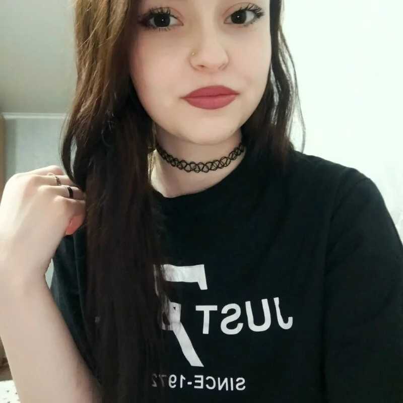 CaraDelevingnee — FansOnlyX creator profile