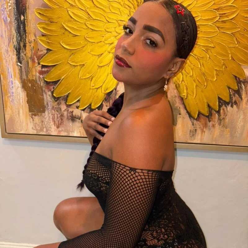 Selena_Snow — FansOnlyX creator profile