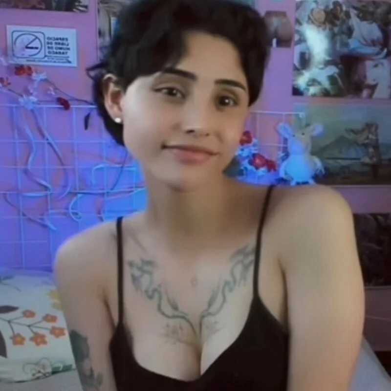 nikylaine — FansOnlyX creator profile