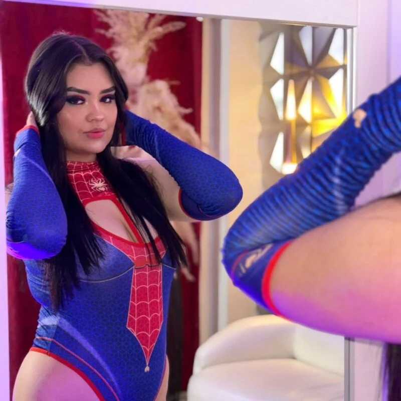 martinasaez — FansOnlyX creator profile