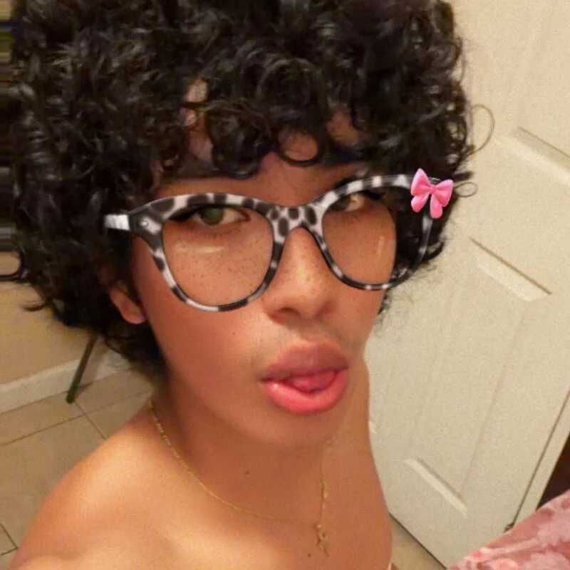 laylaluv — FansOnlyX creator profile