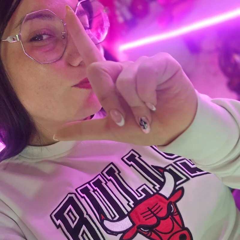 Miichellenataliaa — FansOnlyX creator profile