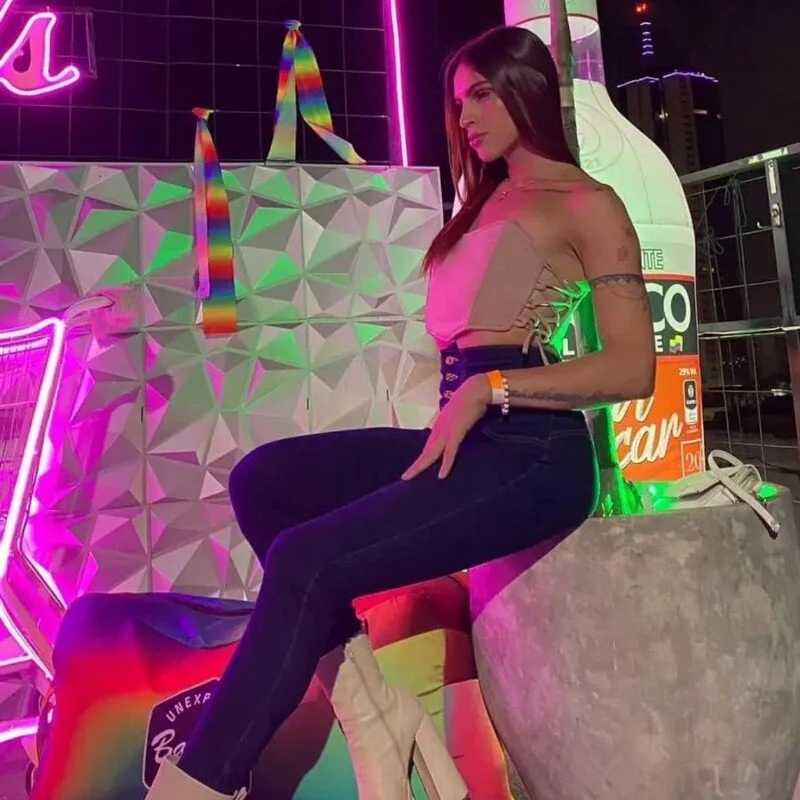 LunaSantanaa — FansOnlyX creator profile