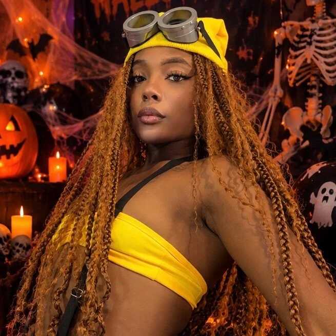 IvyJoness — FansOnlyX creator profile