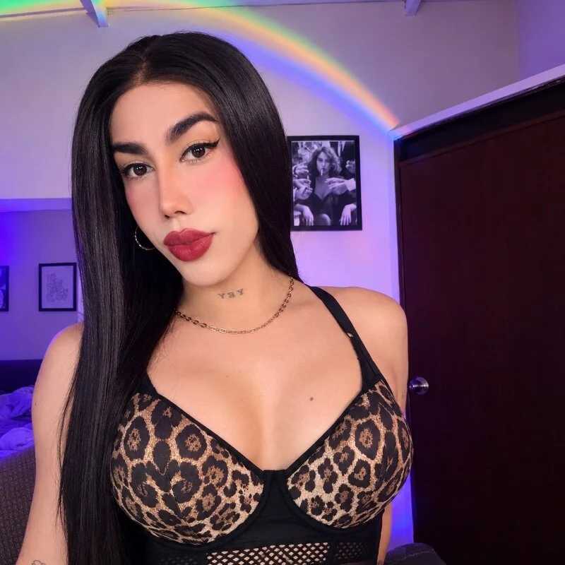 Amaloah — FansOnlyX creator profile