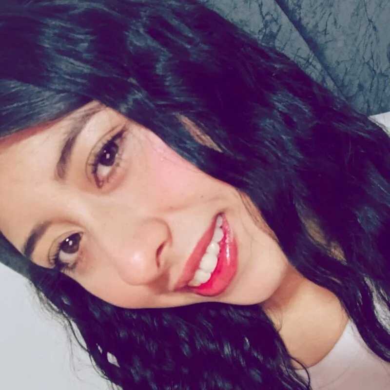 isabella_02 — FansOnlyX creator profile