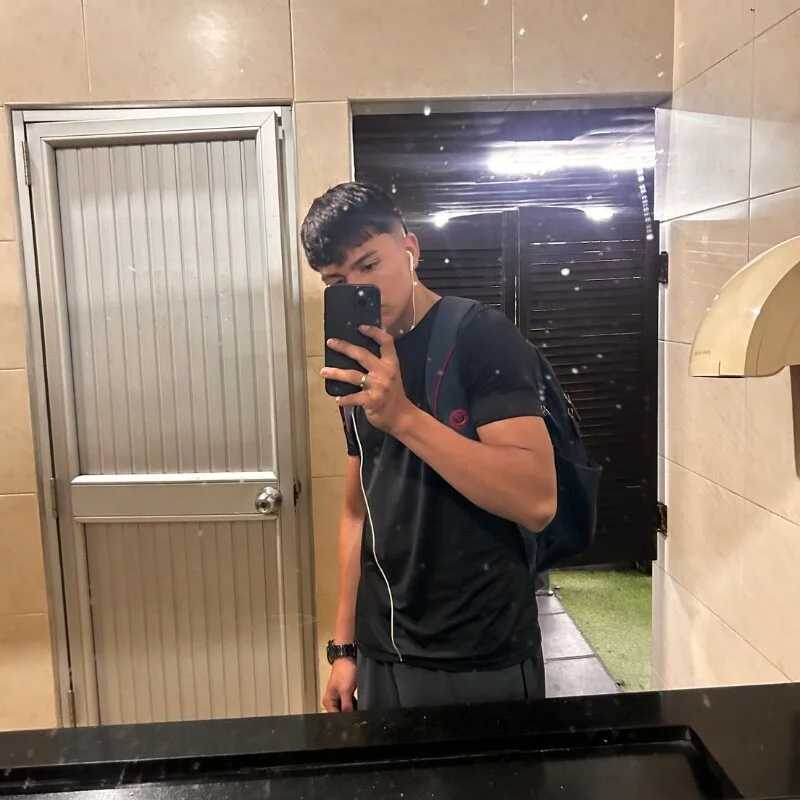 estebanx69 — FansOnlyX creator profile