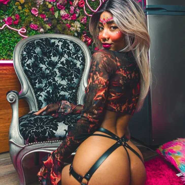 AshantiiSweet — FansOnlyX creator profile