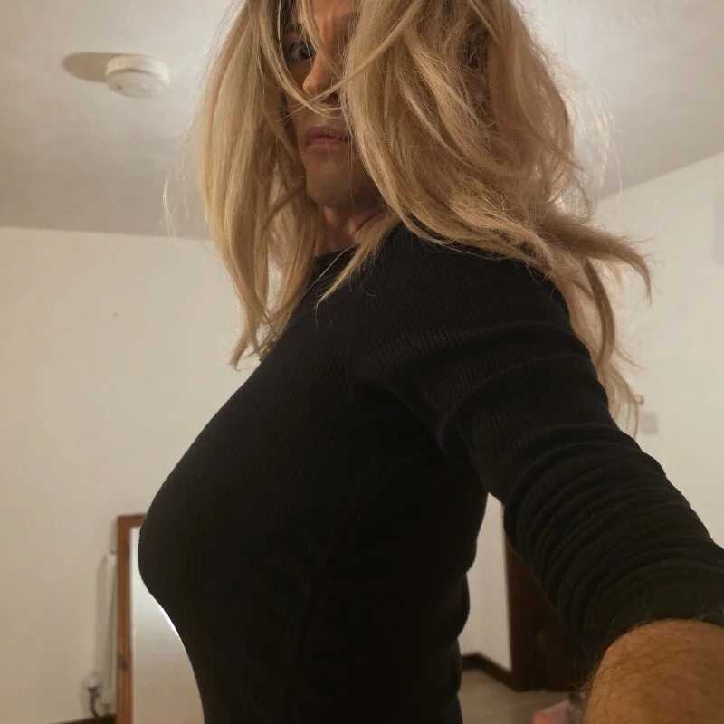analqueen19 — FansOnlyX creator profile