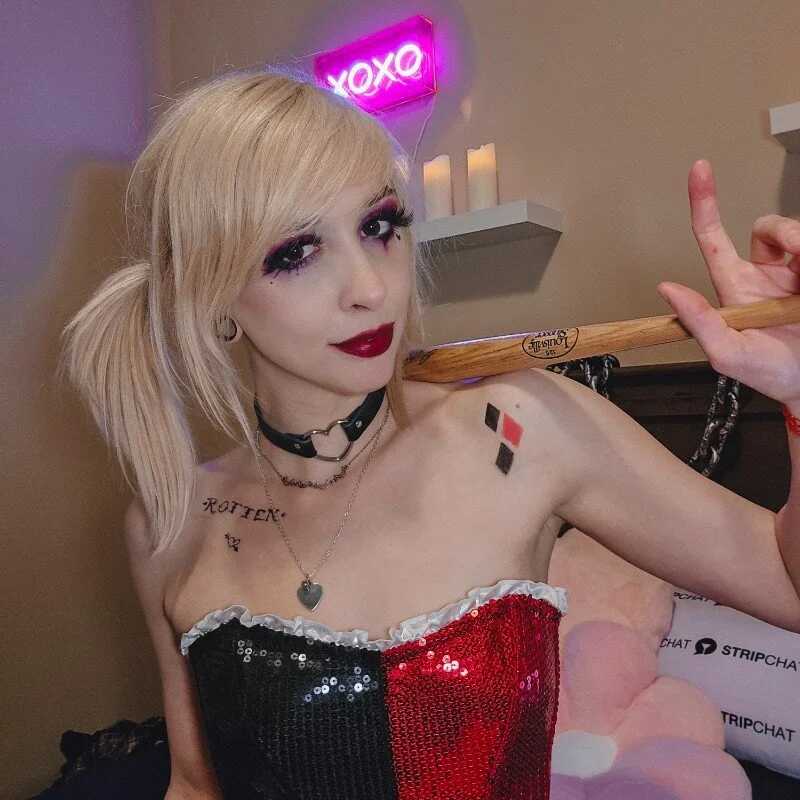 AmethystFoxx — FansOnlyX creator profile