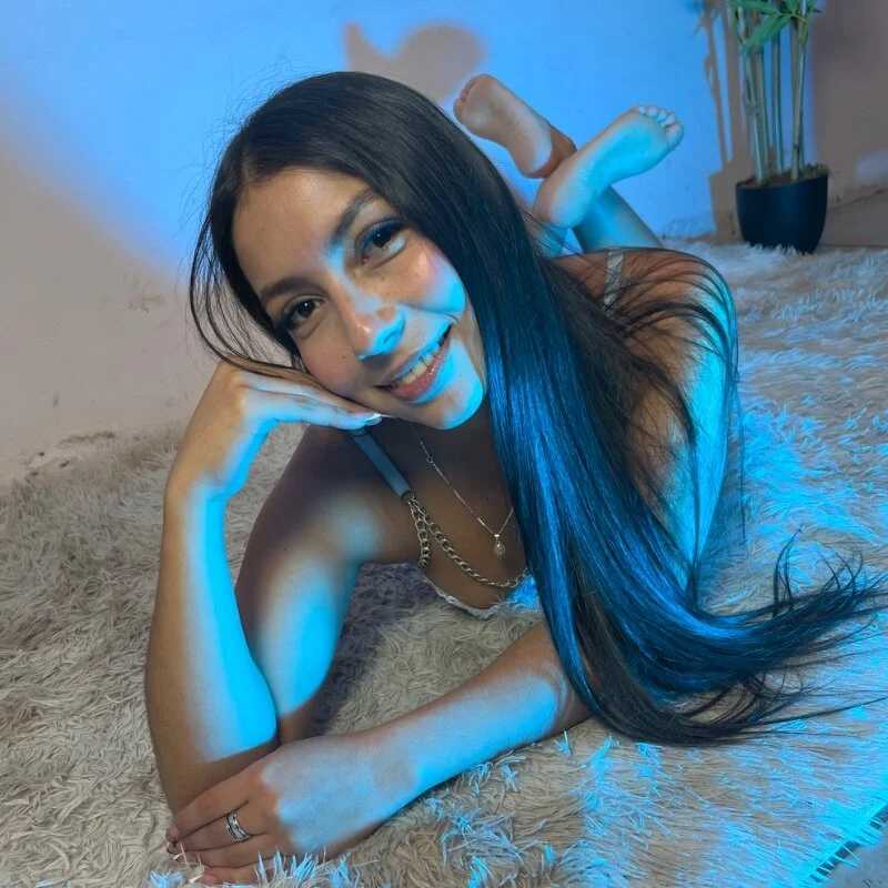 Julieth_ec_ — FansOnlyX creator profile