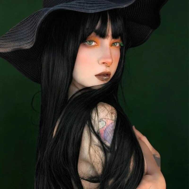 lilith_lennoxx — FansOnlyX creator profile