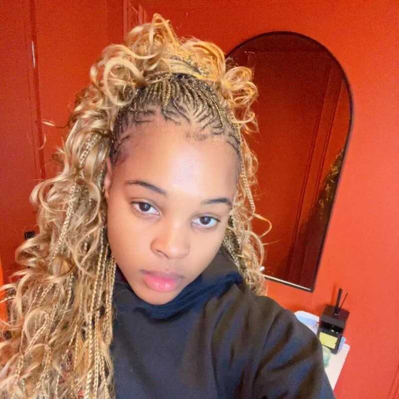 herdoll — FansOnlyX creator profile