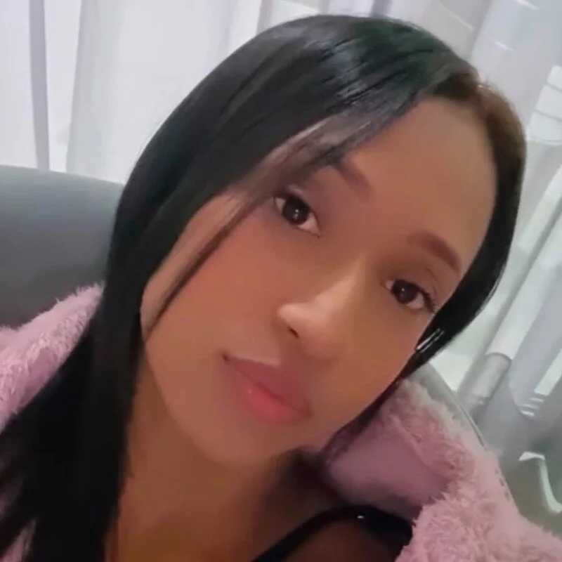 Cloe_Ebony — FansOnlyX creator profile