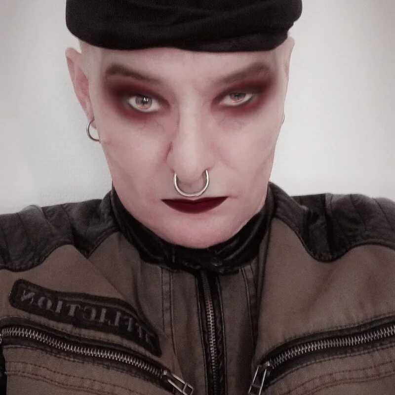NahkaSami — FansOnlyX creator profile