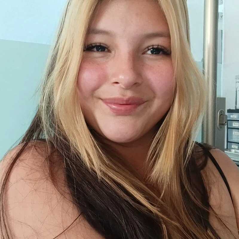 Dahlia_Amore — FansOnlyX creator profile