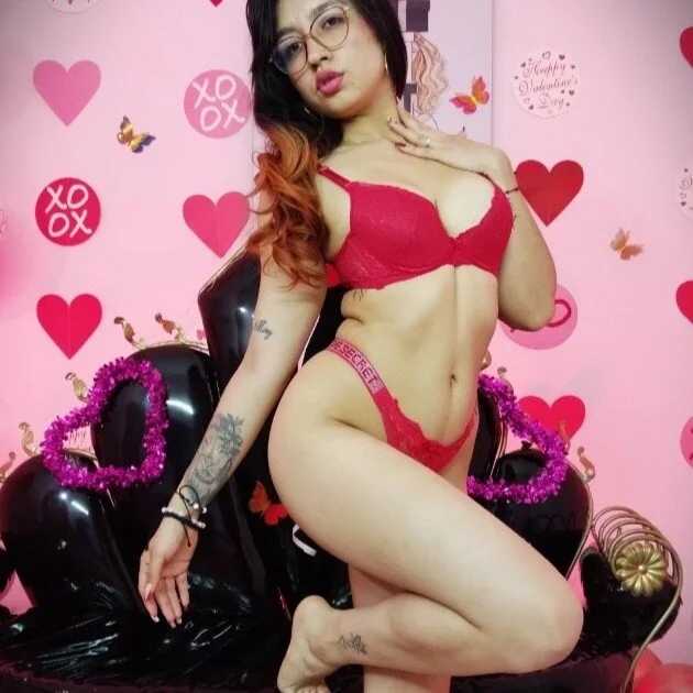 Nahomi_xxx — FansOnlyX creator profile