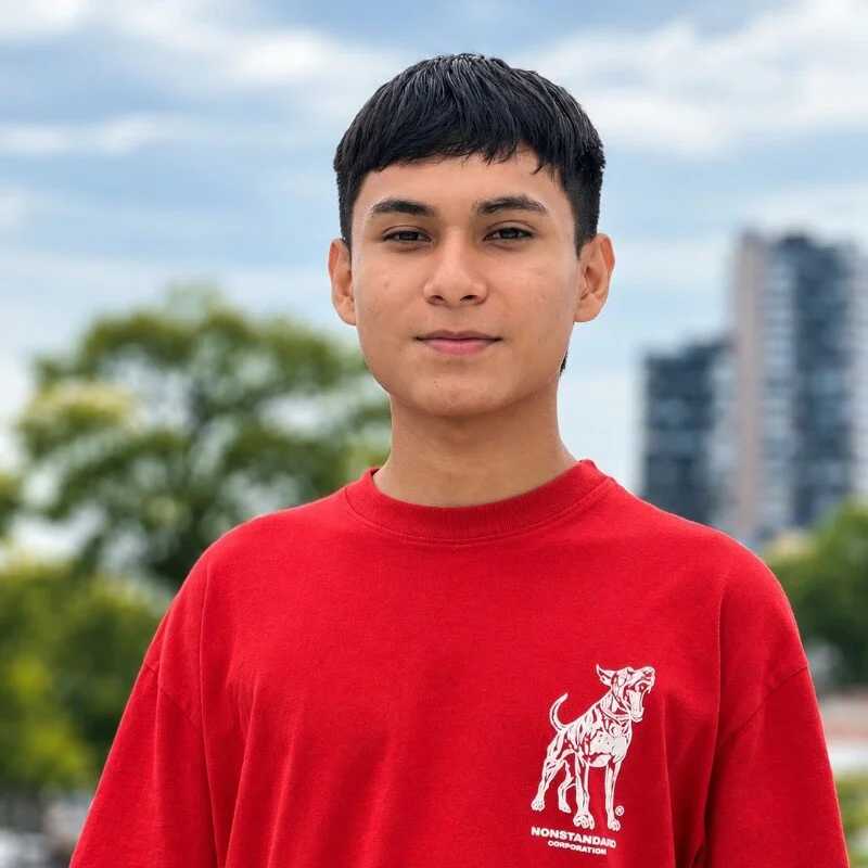 SantiagoCool — FansOnlyX creator profile