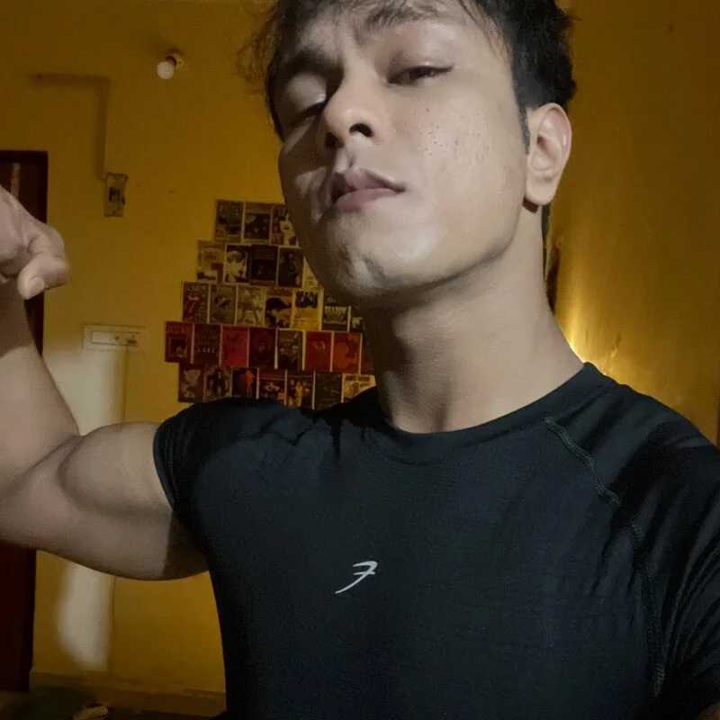 DarkMuscleBoyX — FansOnlyX creator profile