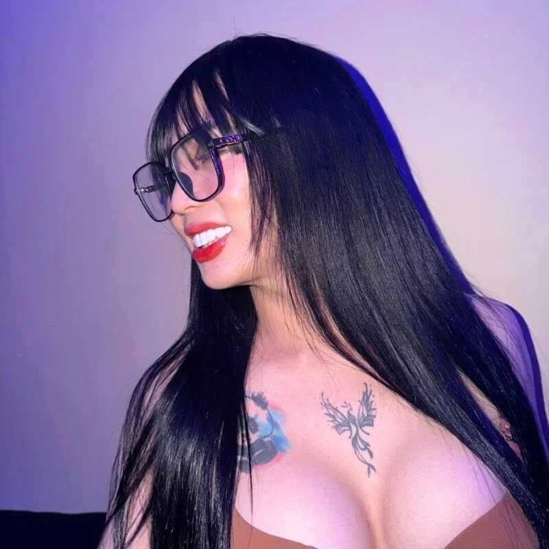 HugecockNicole — FansOnlyX creator profile