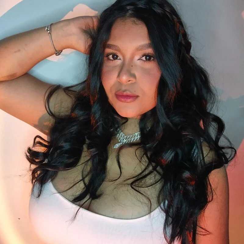 MiaBlakeXXX — FansOnlyX creator profile