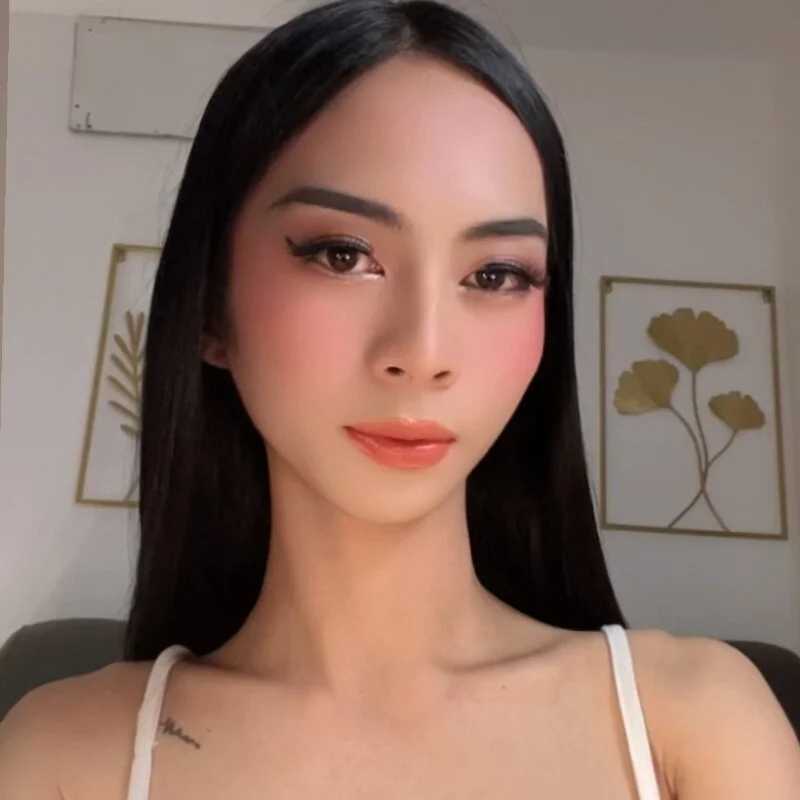 AlmiraFhayee — FansOnlyX creator profile