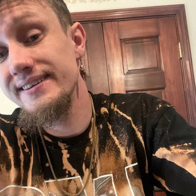 XDXD_XD — FansOnlyX creator profile