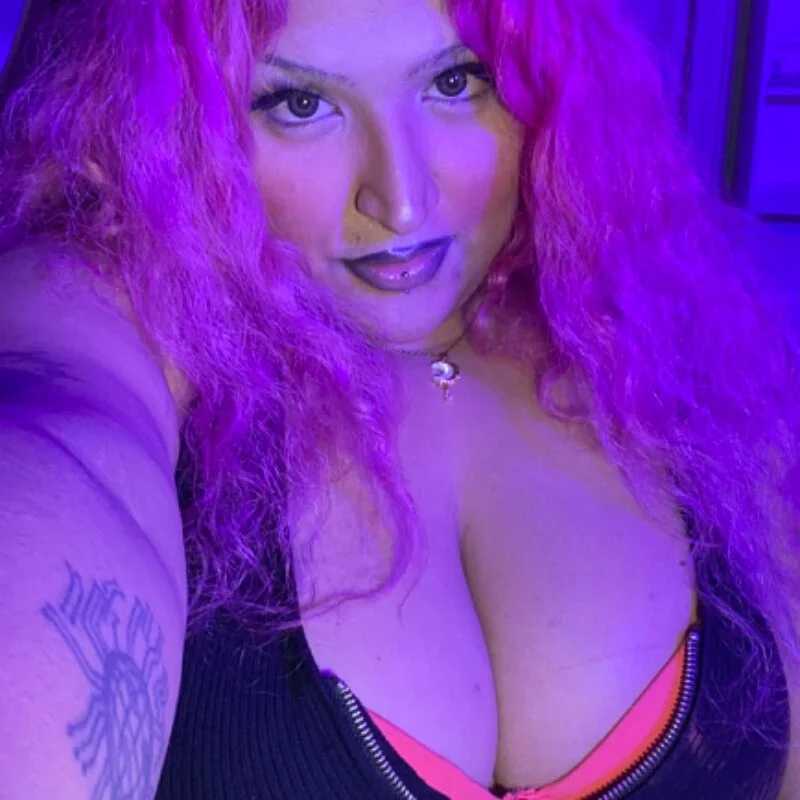 babytramposa — FansOnlyX creator profile
