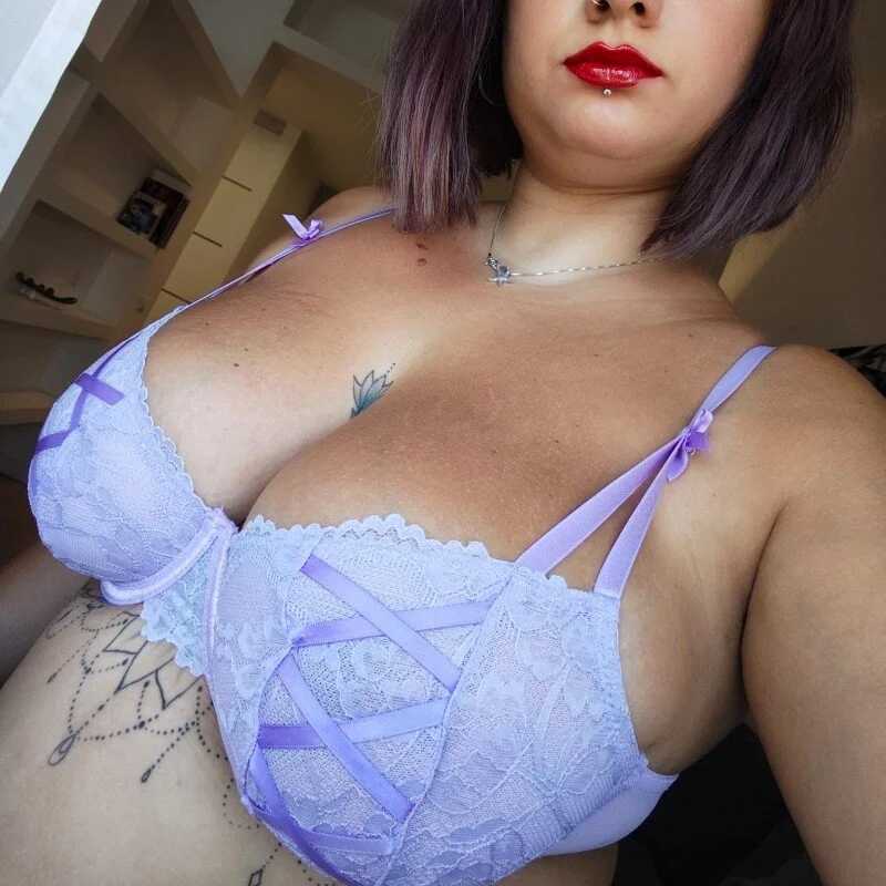 Daiana_97 — FansOnlyX creator profile