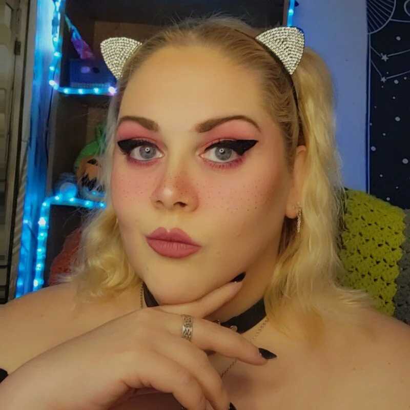 Kinky_Witch — FansOnlyX creator profile
