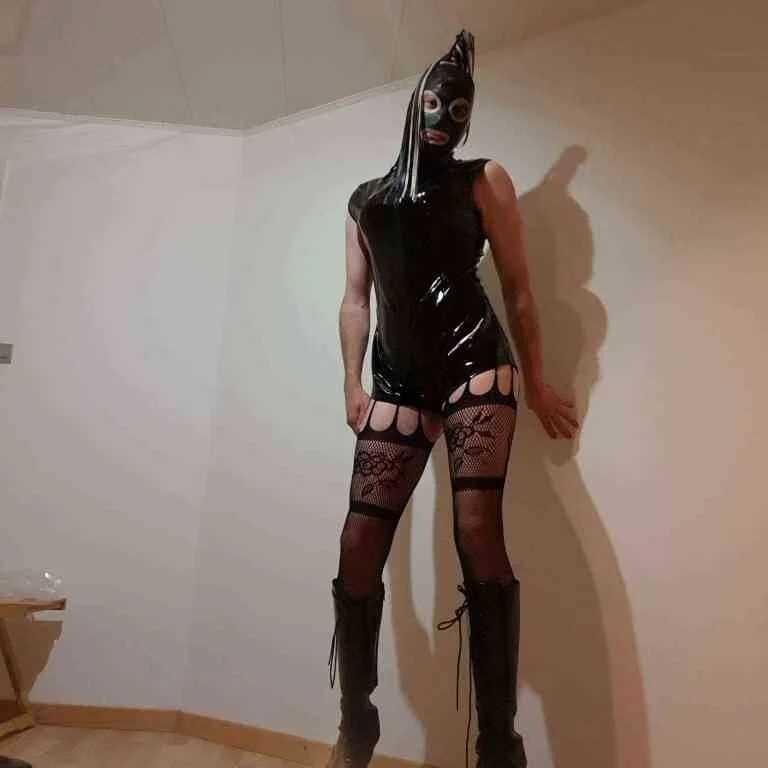 mariebabydoll — FansOnlyX creator profile