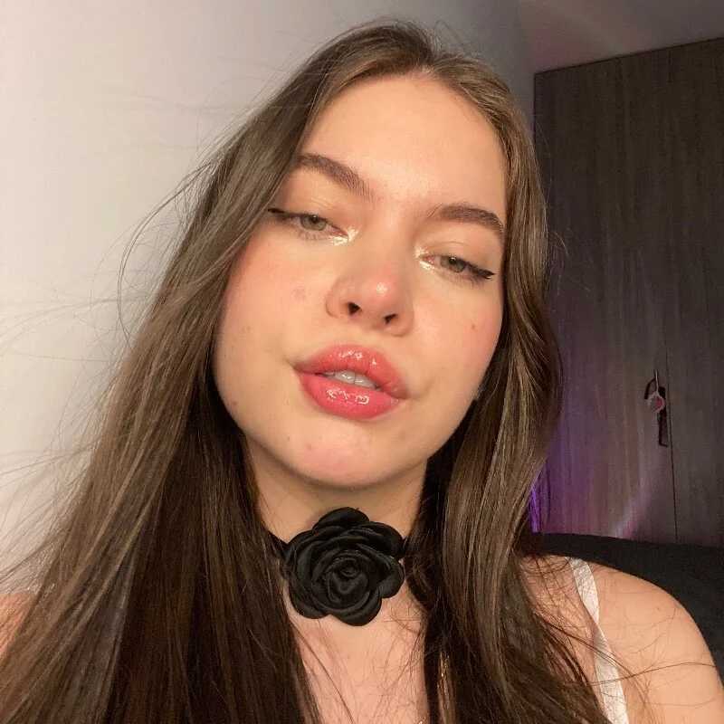 AlyaBelov — FansOnlyX creator profile
