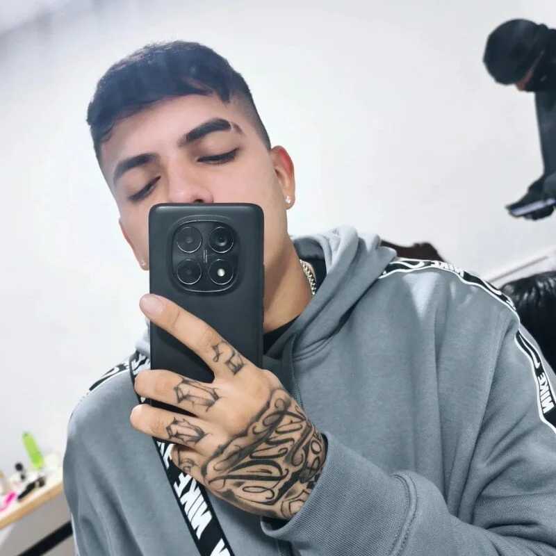 maiksant — FansOnlyX creator profile